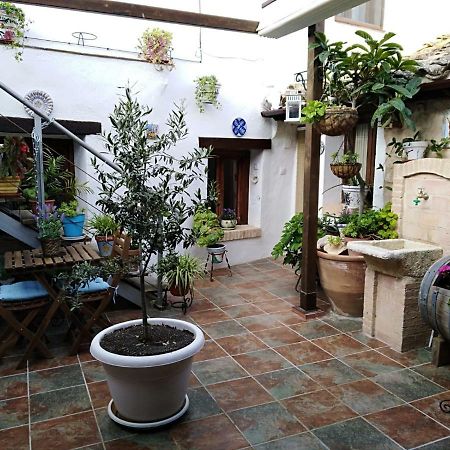 Casa Eloisa Villa Alarcon Exterior photo